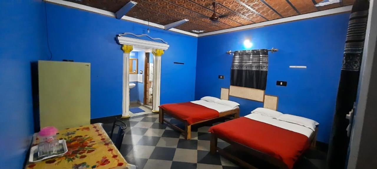 Kings Mysuru Hotels - Sgh Zewnętrze zdjęcie